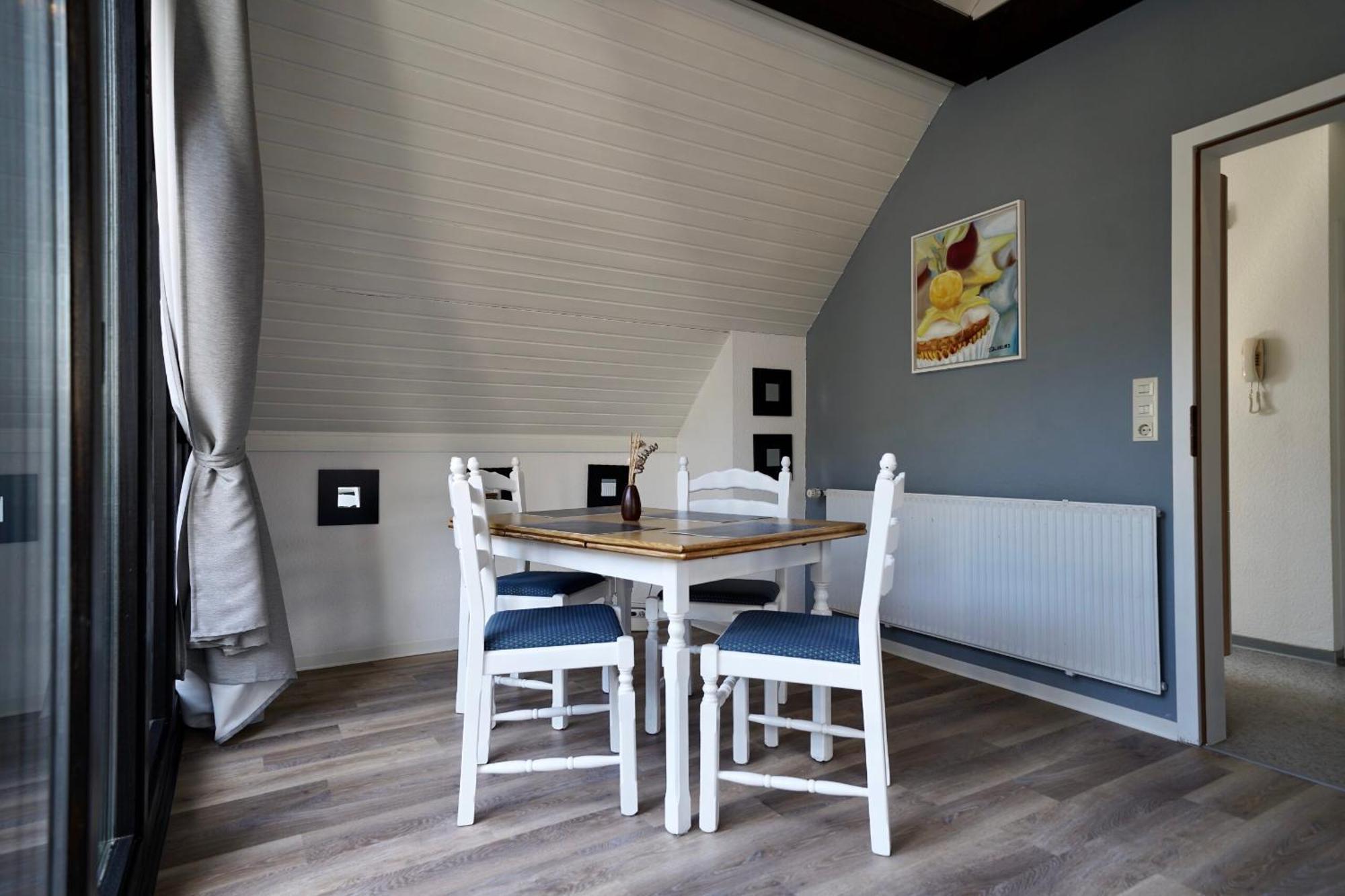 Apartments Haus Daniela Cochem Phòng bức ảnh